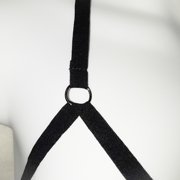 Black Strappy & Sexy Hollow Out Harness Bralette - Picture 4 of 6